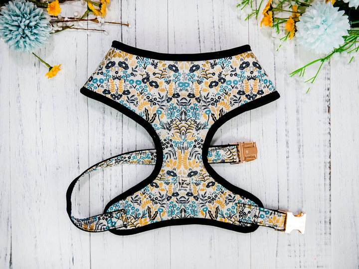 Rifle Paper Co dog harness - MENAGERIE Tapestry Natural Gold Metallic