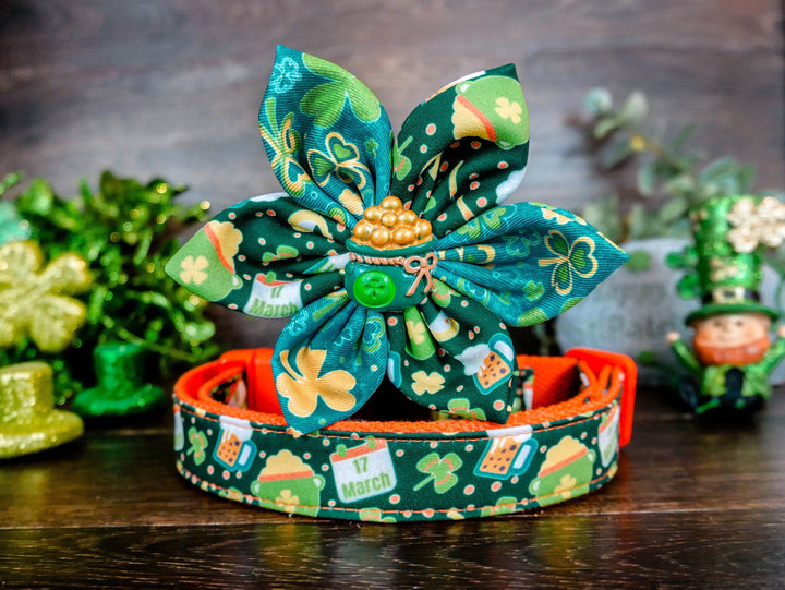 St. Patrick's Day dog collar flower — Treasure hunt