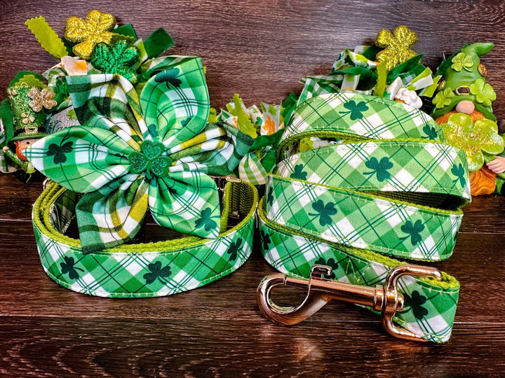 St. Patrick's Day dog collar with flower - Plaid and Shamrock