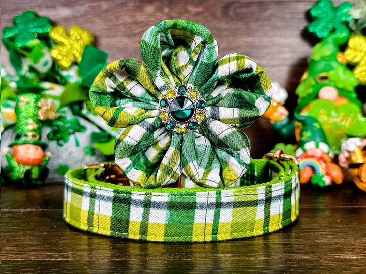 St. Patrick's Day dog collar Flower - Tartan