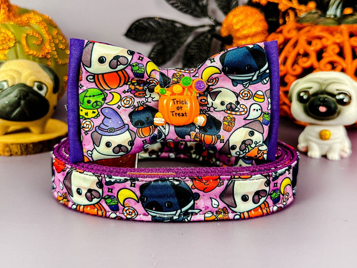 Dog collar with bow tie - Halloween Pug