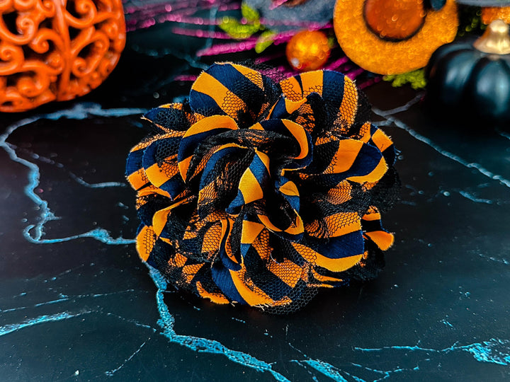 Halloween dog collar flower accessory/ Autumn dog flower/ Fall dog flower/ Halloween dog flower/ Orange black dog flower/ Chiffon dog flower