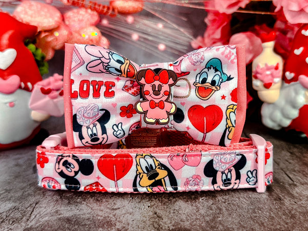 Valentine dog collar with bow tie - Mouse Love