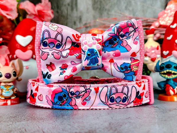 Valentine dog collar with bow tie - Aliens Love