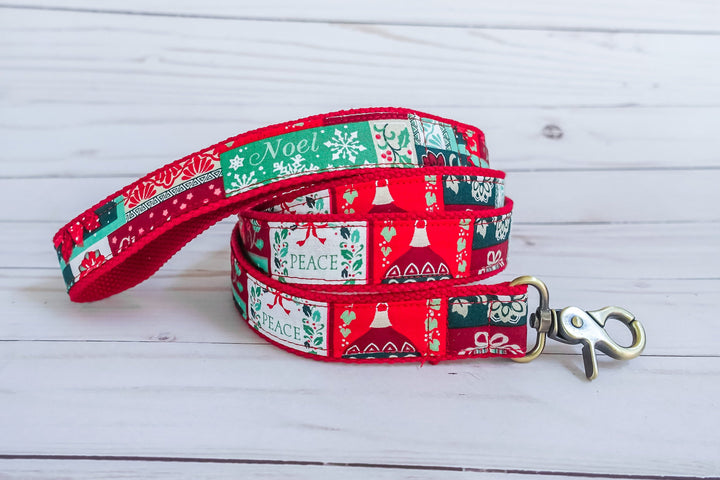 Christmas dog collar, red and green Christmas collar flower, Holiday winter dog collar, Christmas snowflake dog accessories, puppy collar
