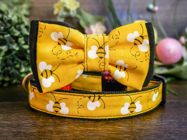 Cute Bee dog collar/ dog bow tie/ Boy dog collar/ black yellow dog collar/ small large dog collar/ fun girl dog collar/ medium puppy collar