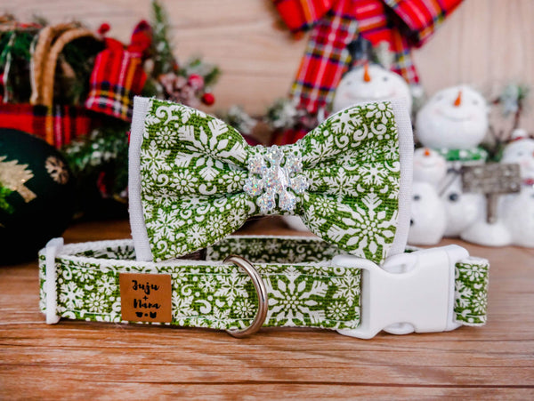 Christmas dog collar bow tie - green Snowflakes