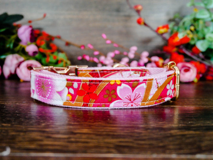 Japanese kimono floral dog collar/ designer Girl dog collar/ large flower dog collar/ Puppy Small medium dog collar/ fabric pink dog collar