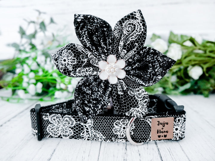 Dog collar with flower - black lace