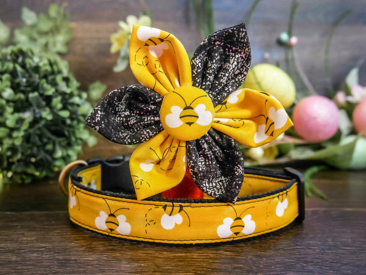 Yellow bee dog collar with flower