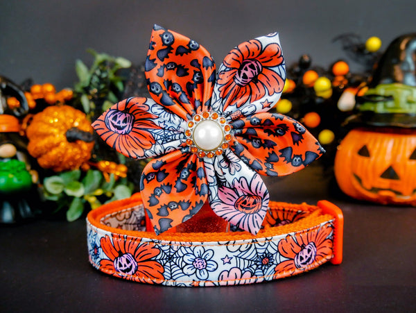 Halloween dog collar with flower - retro spooky