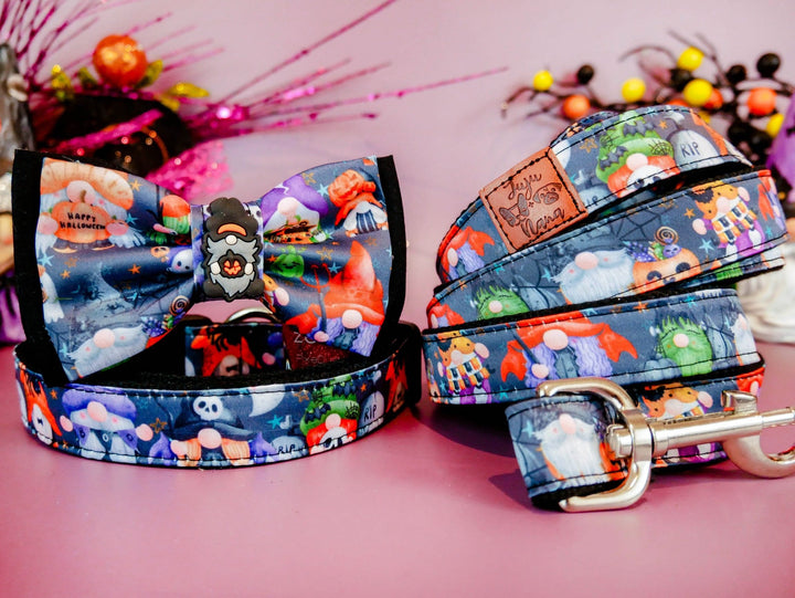 Halloween dog collar with bow tie - gnomes