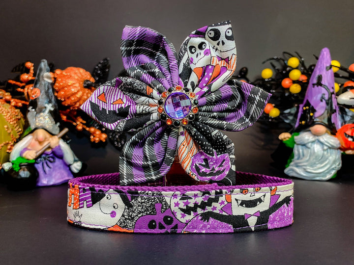 Halloween dog collar with flower - Purple ghosts party