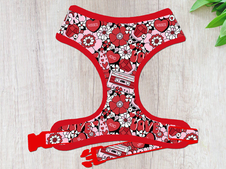 Valentine dog harness - retro flower