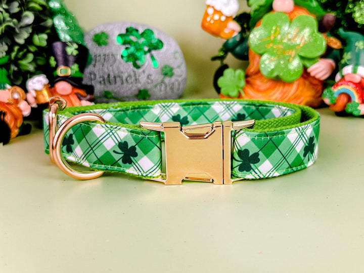 Plaid St patrick collar/ shamrock clover dog collar/ boy girl green dog collar/ Small lucky dog collar/ large medium dog collar