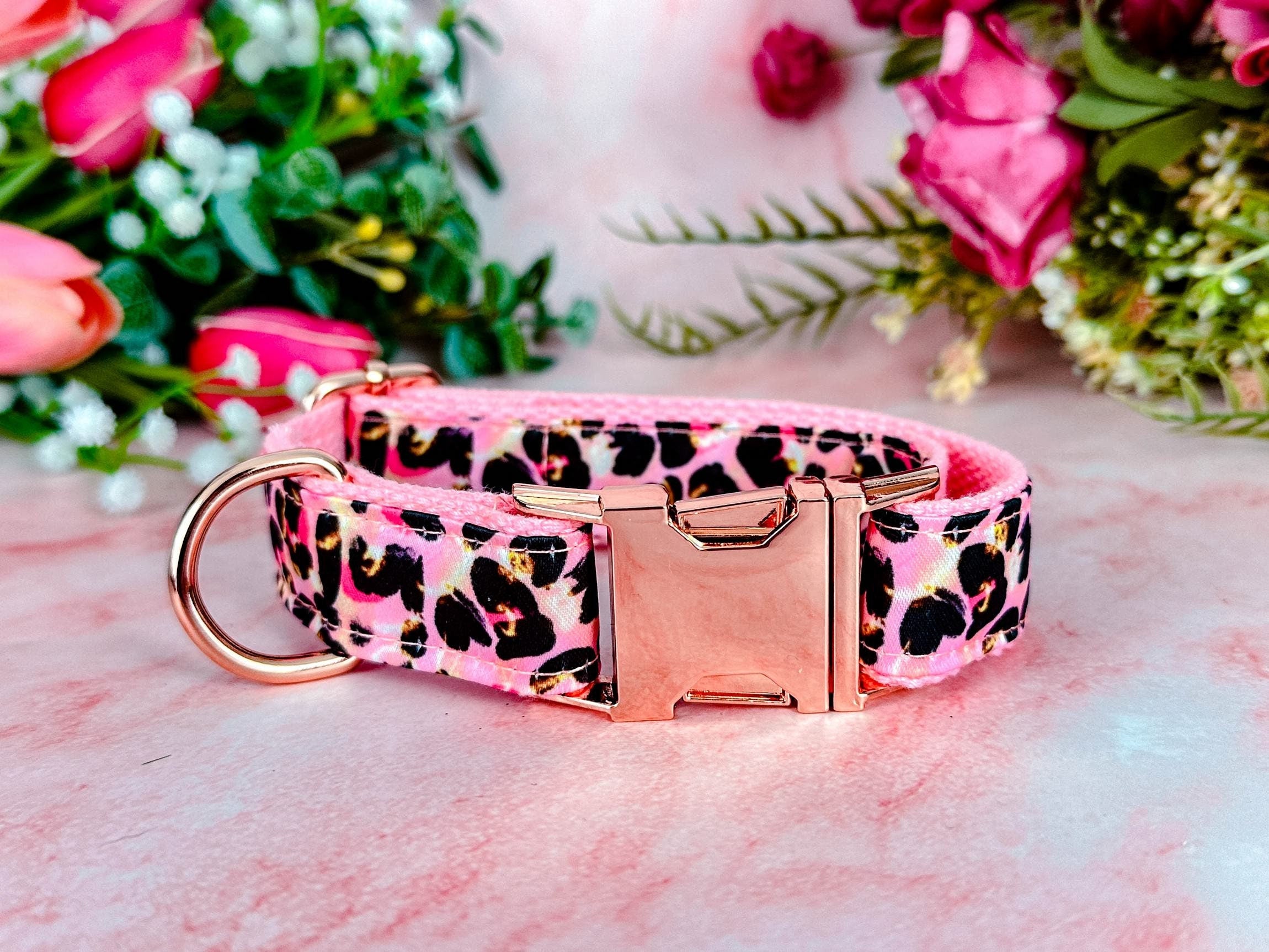 Female puppy hot sale collars