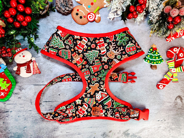 Christmas dog harness - Gingerbread Party - Red Trim