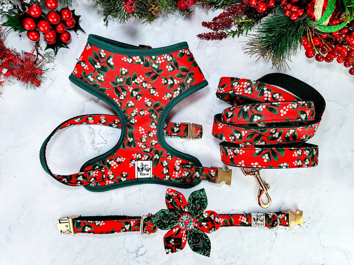 Christmas dog harness leash set/ girl boy dog harness vest/ holiday gingerbread dog harness and leash/ cute small puppy dog harness lead